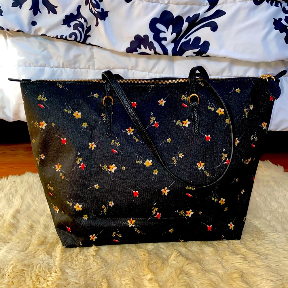 Ralph Lauren floral tote